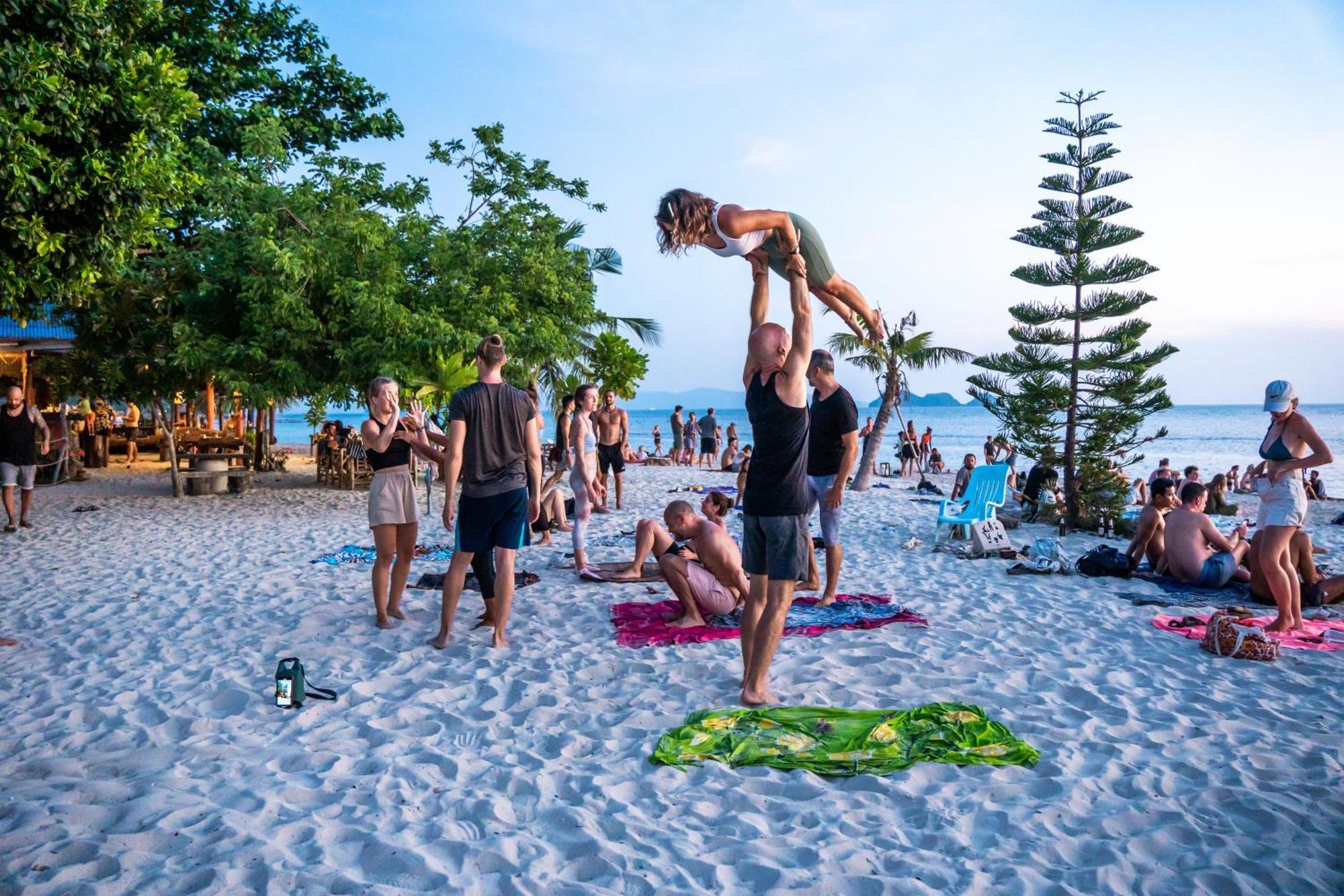 Bodega Koh Pha Ngan Beach Thong Sala Extérieur photo
